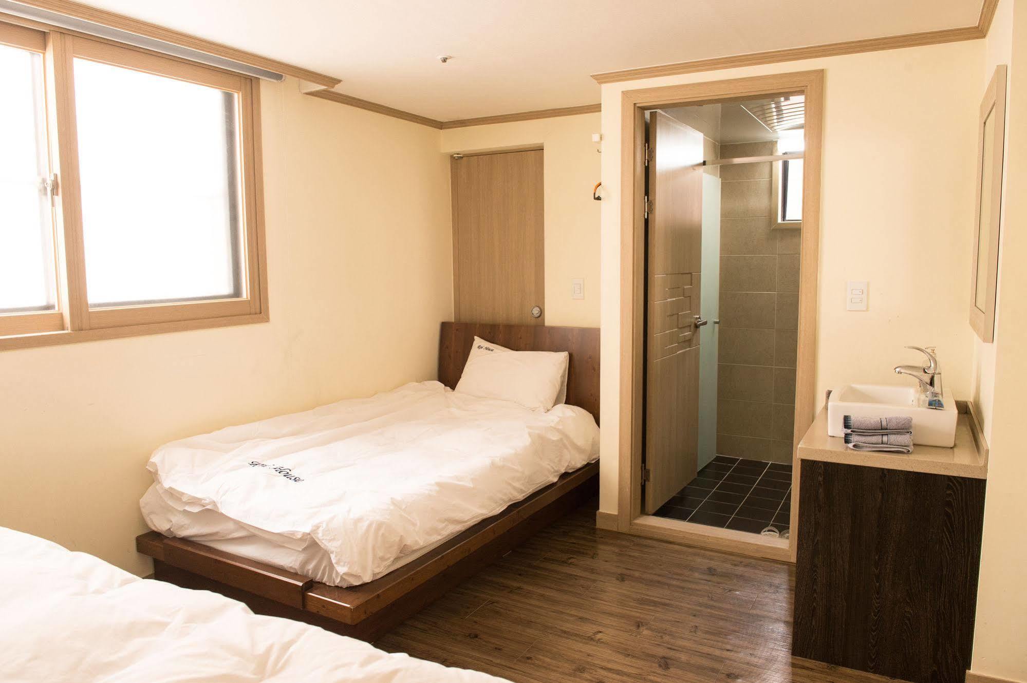 Roi House Hotel Szöul Kültér fotó